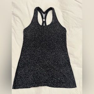 Lululemon tank top